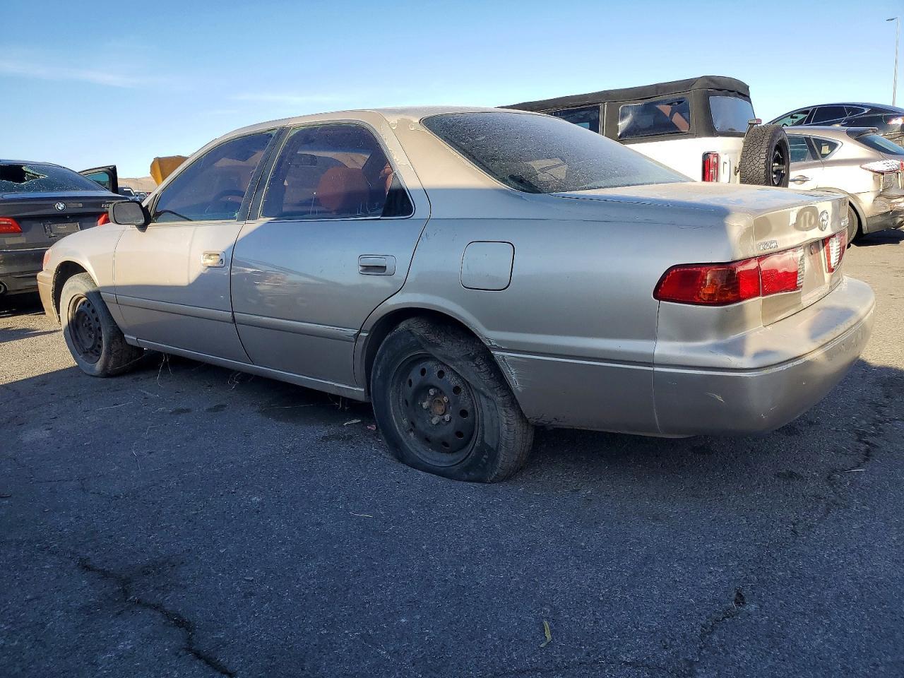 2000 Toyota Camry - Фото 2
