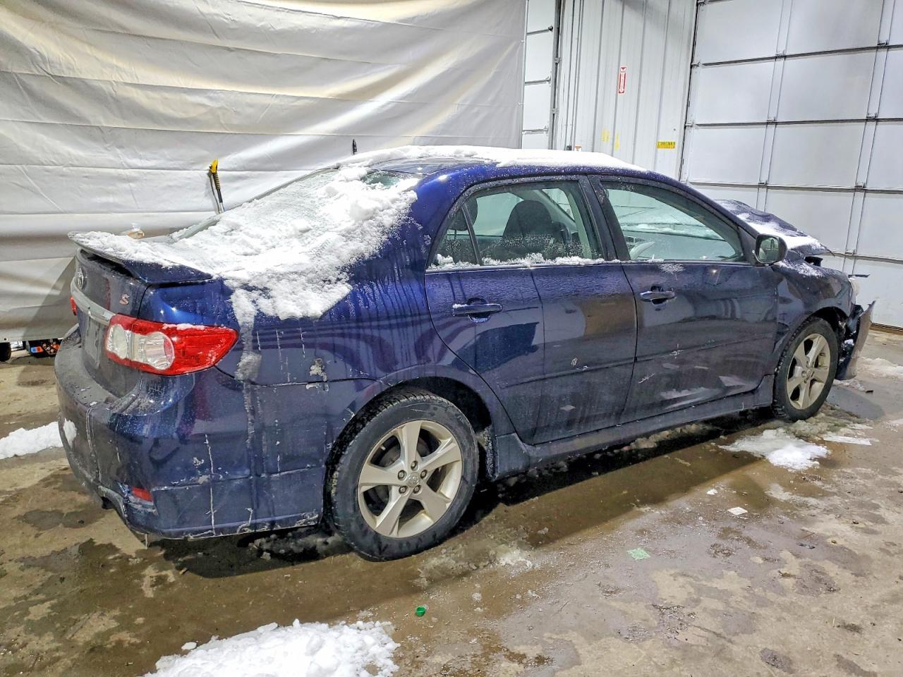 2012 Toyota Corolla - Фото 3