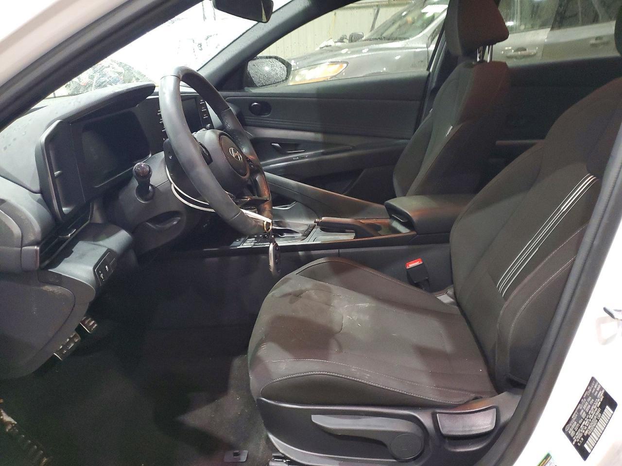 2025 Hyundai Elantra Sel Sport - Фото 7