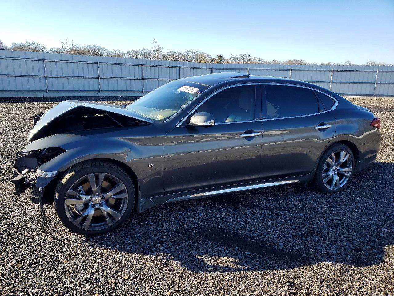 2015 Infiniti Q70L 3.7