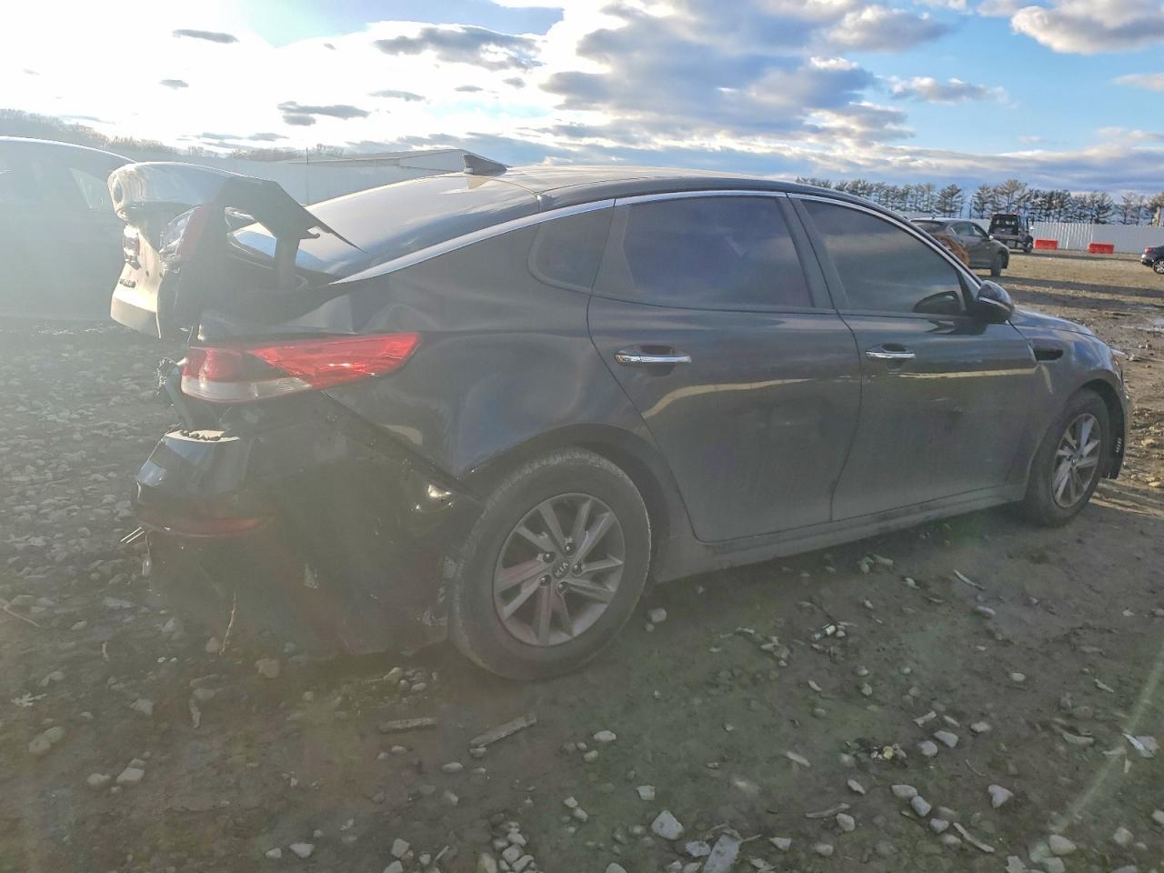 2019 Kia Optima Lx - Фото 3