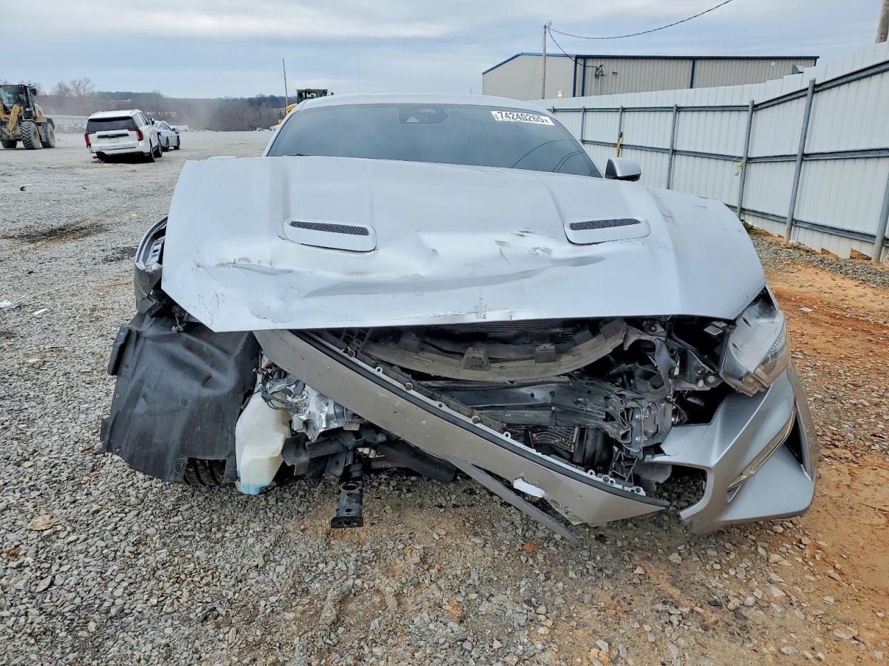 2021 Ford Mustang Gt - Фото 5