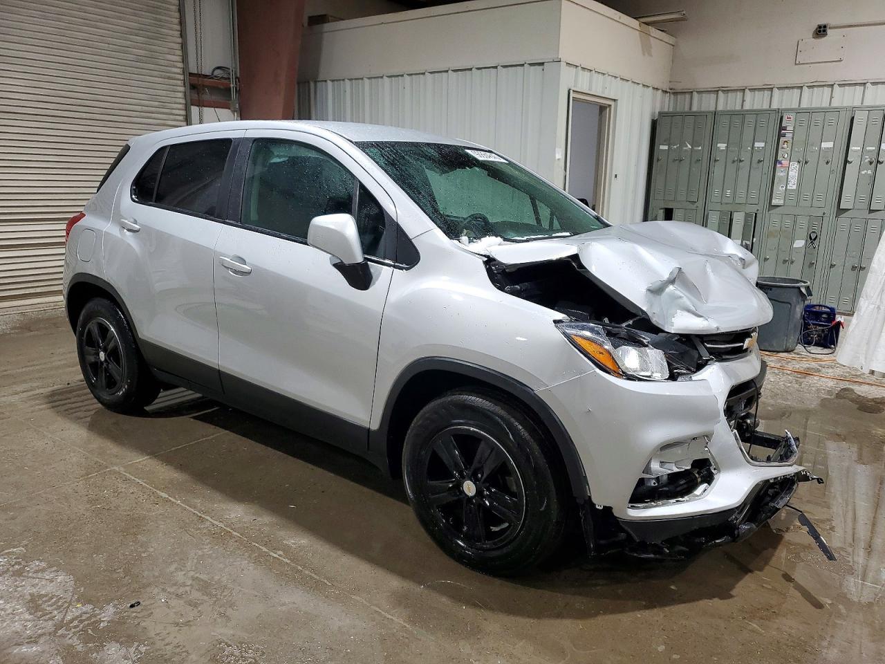 2020 Chevrolet Trax Ls - Фото 4