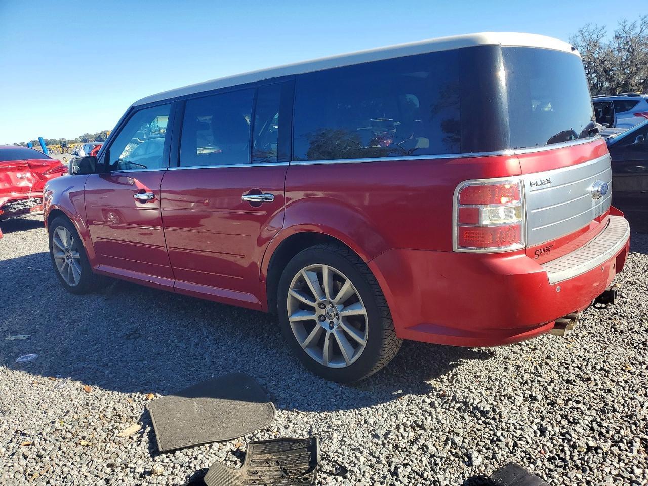 2010 Ford Flex Limited - Image 2