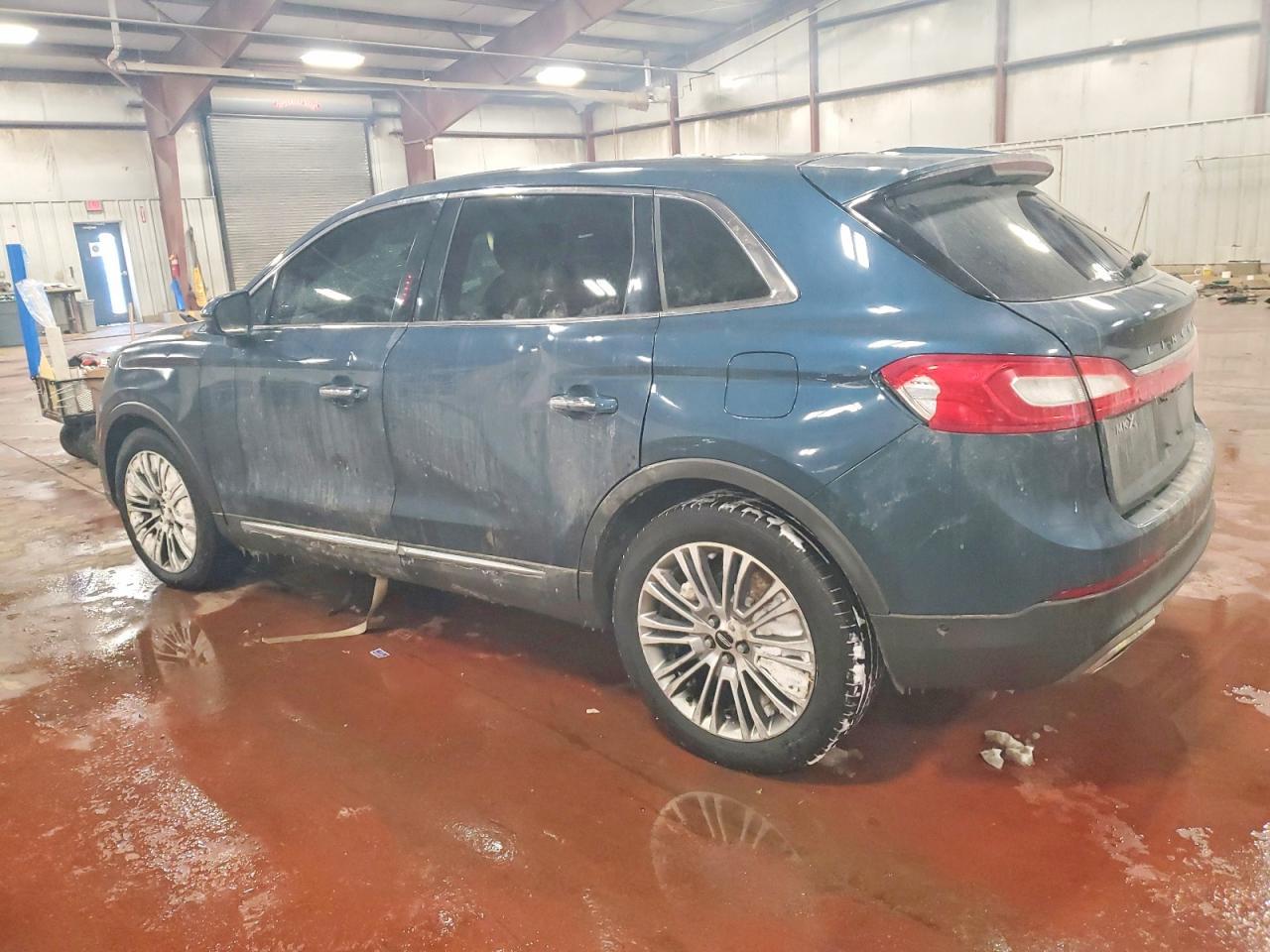 2016 Lincoln Mkx Reserve - Image 2