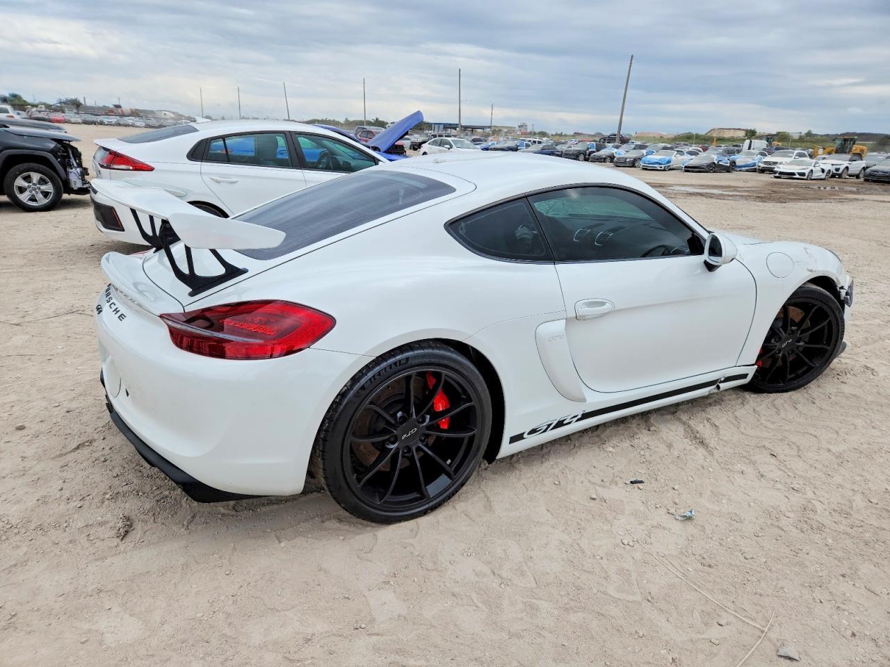 2016 Porsche Cayman Gt4 - Фото 3