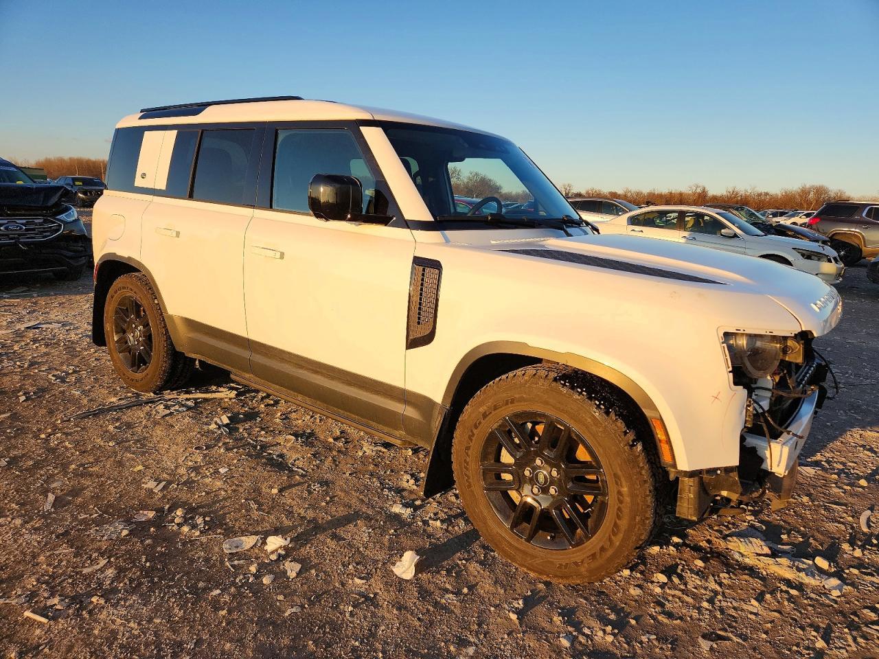 2024 Land Rover Defender 110 S - Image 4