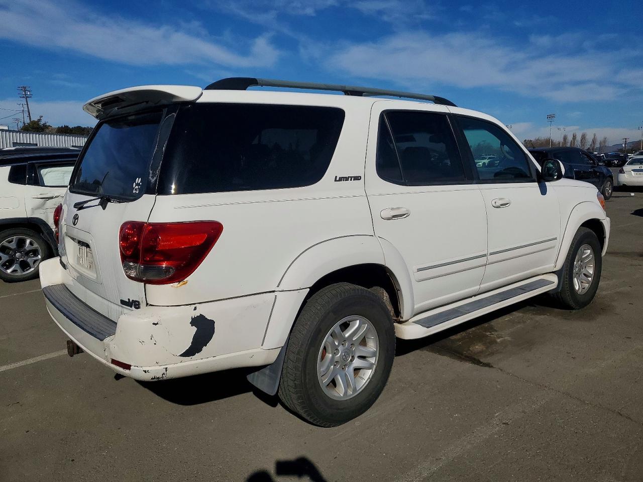 2005 Toyota Sequoia Limited - Image 3