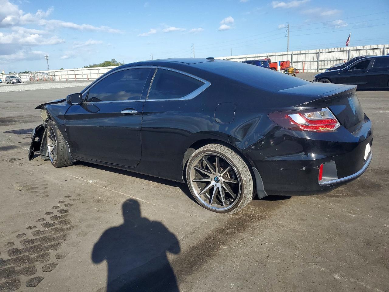 2015 Honda Accord Exl - Image 2