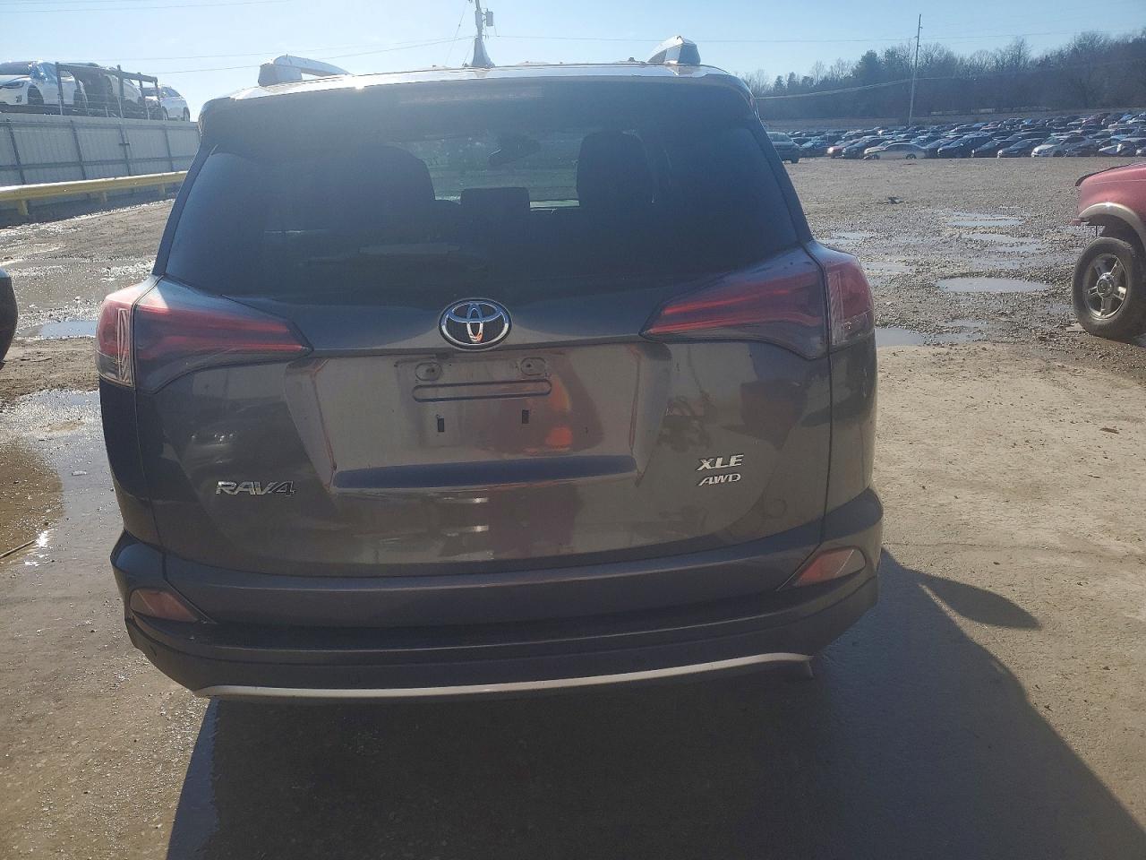 2016 Toyota Rav4 Xle - Фото 6