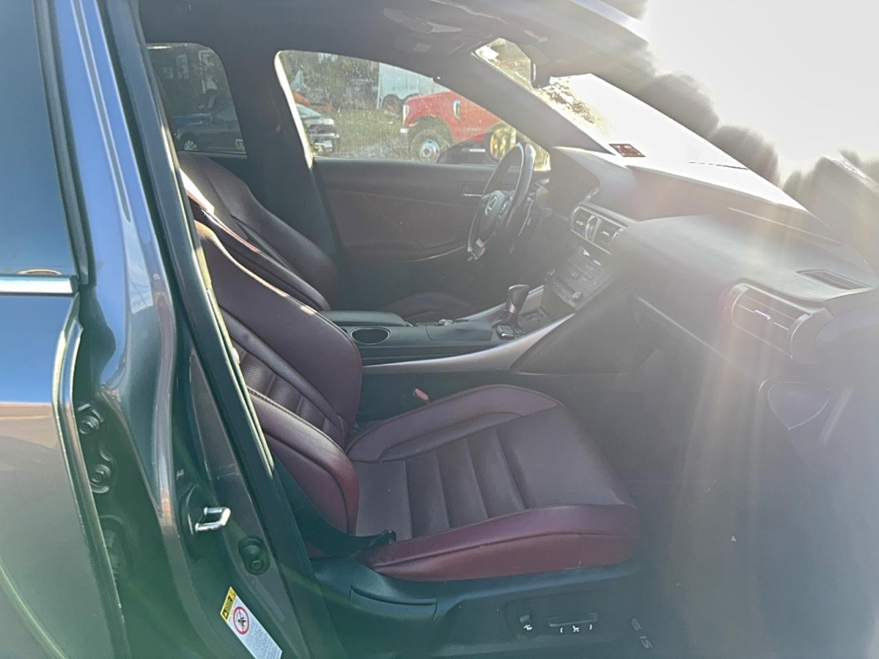 2016 Lexus Is 300 - Фото 5