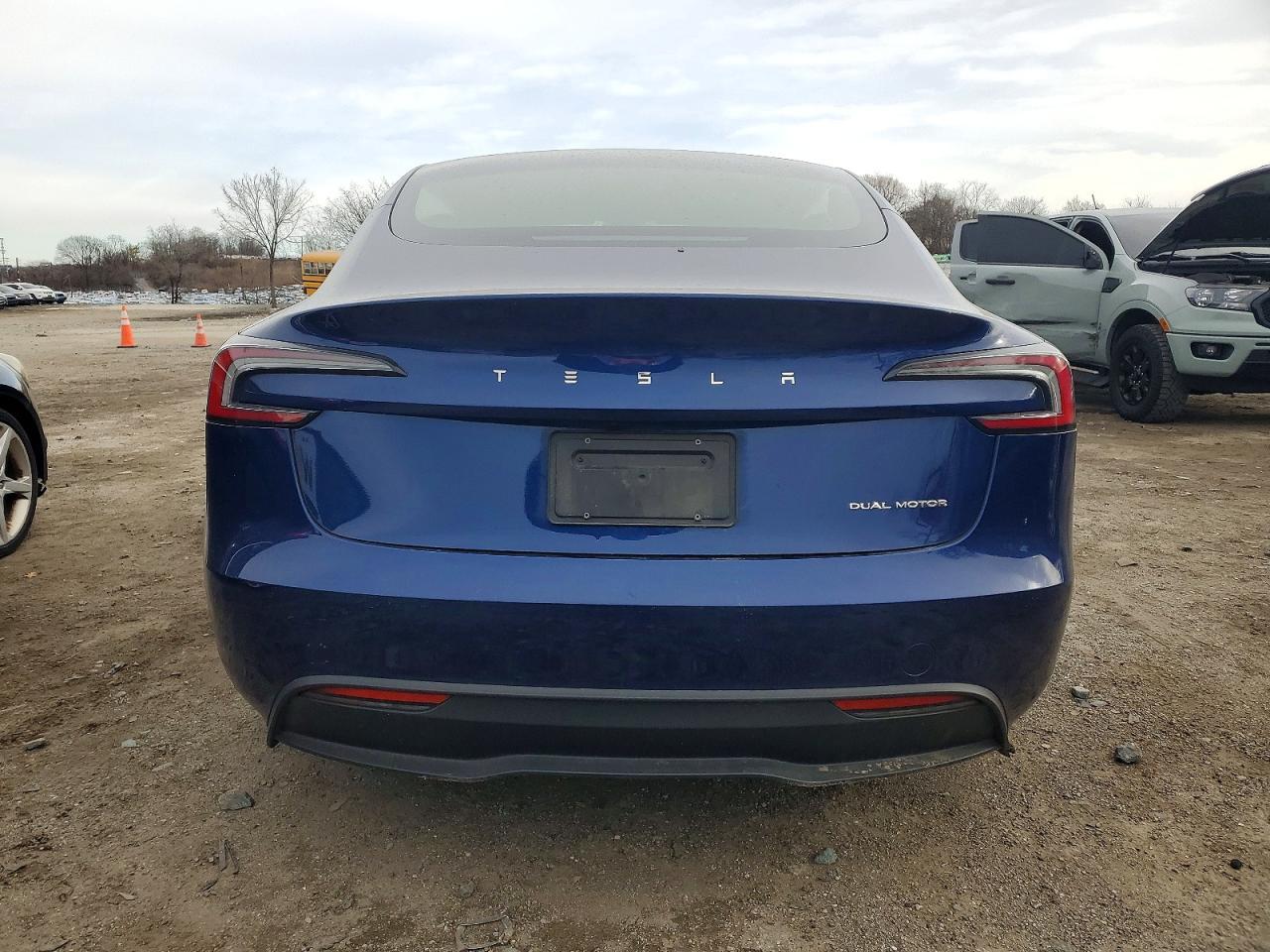 2024 Tesla Model 3 - Image 6