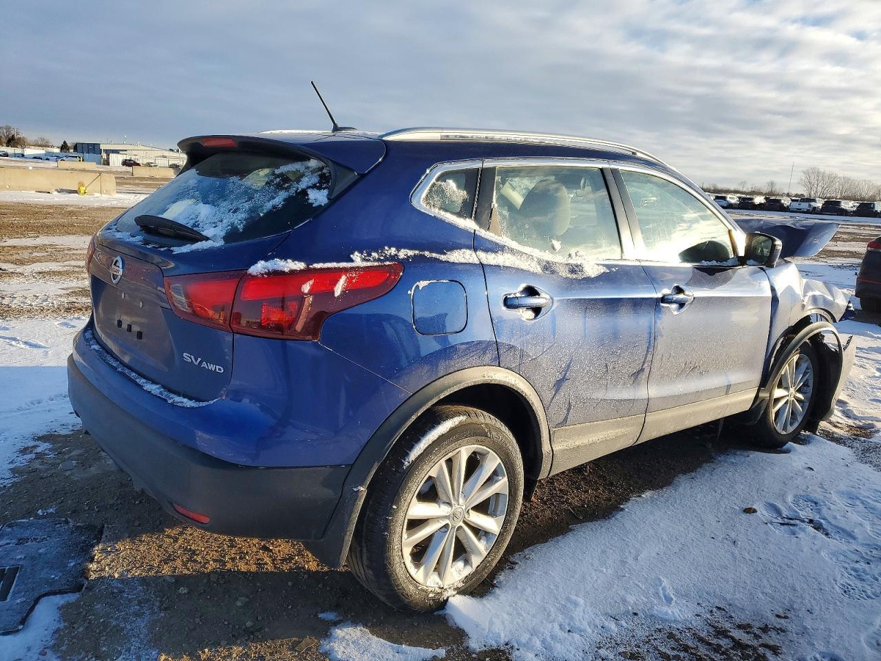 2017 Nissan Rogue Sport S - Фото 3
