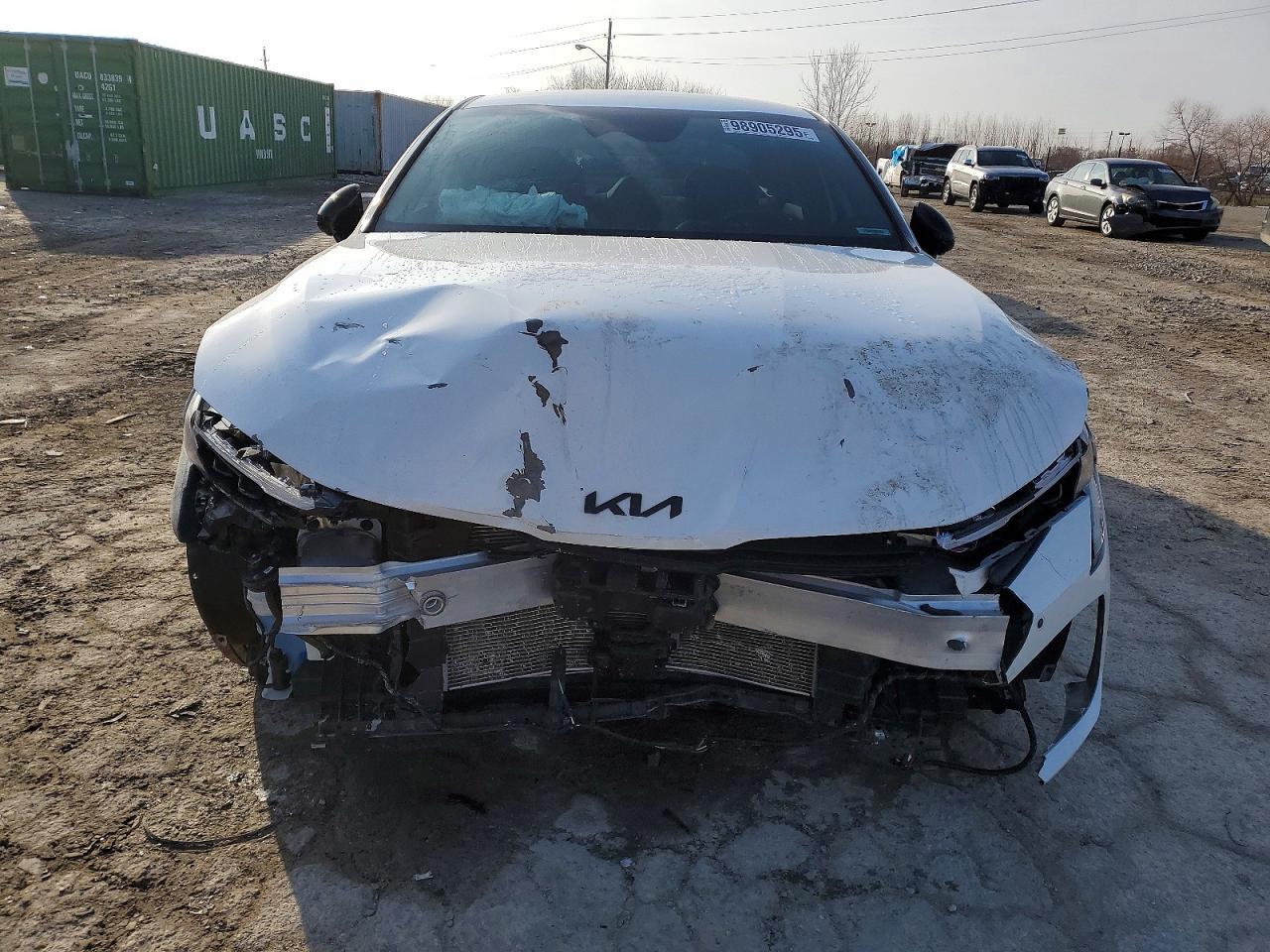 2025 Kia K5 Gt-Line - Image 5