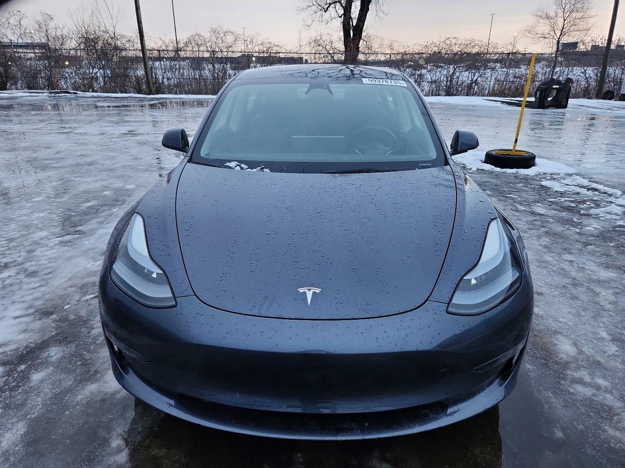 2023 Tesla Model 3 - Image 5