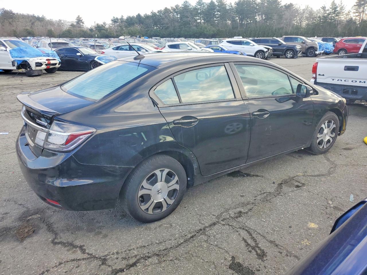 2013 Honda Civic Hybrid - Image 3