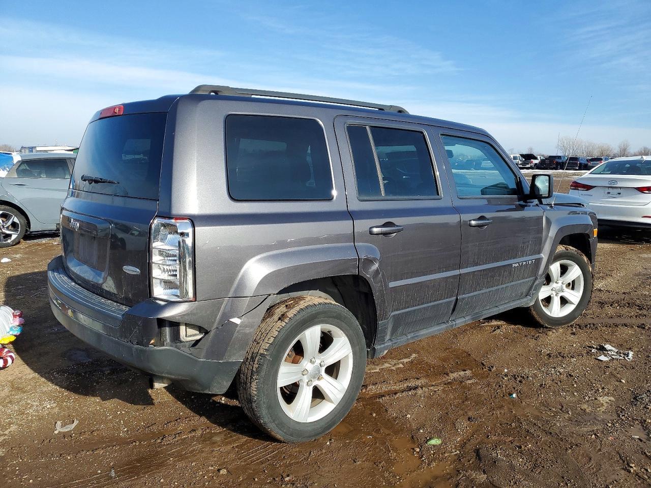 2017 Jeep Patriot Latitude - Фото 3