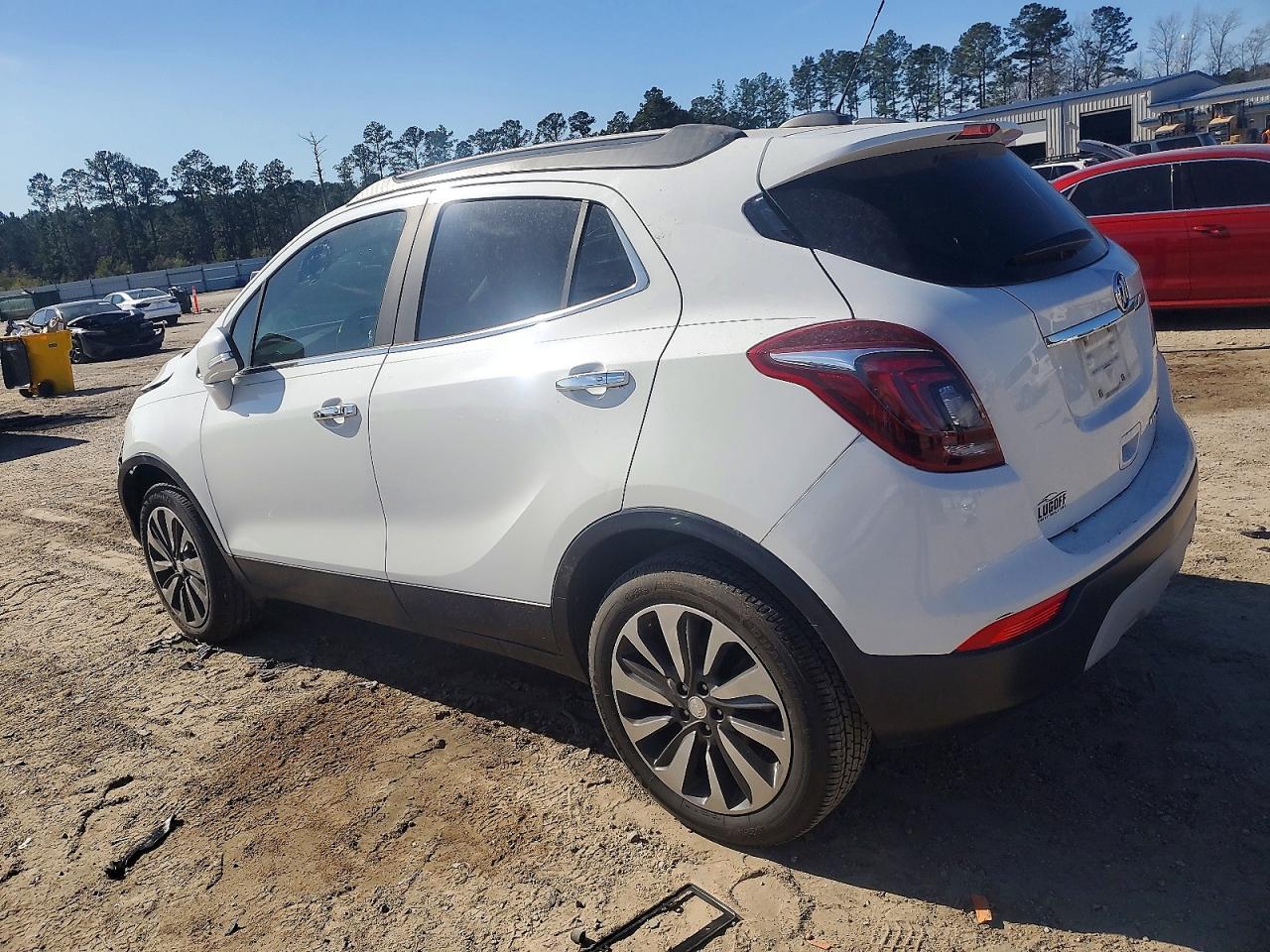 2019 Buick Encore Essence - Фото 2