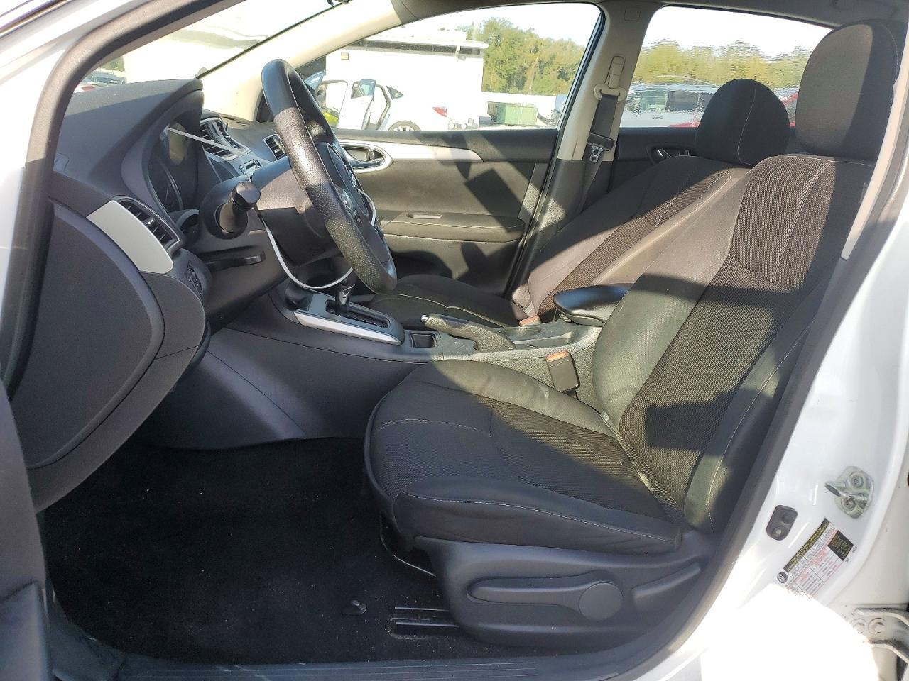 2018 Nissan Sentra S - Фото 7