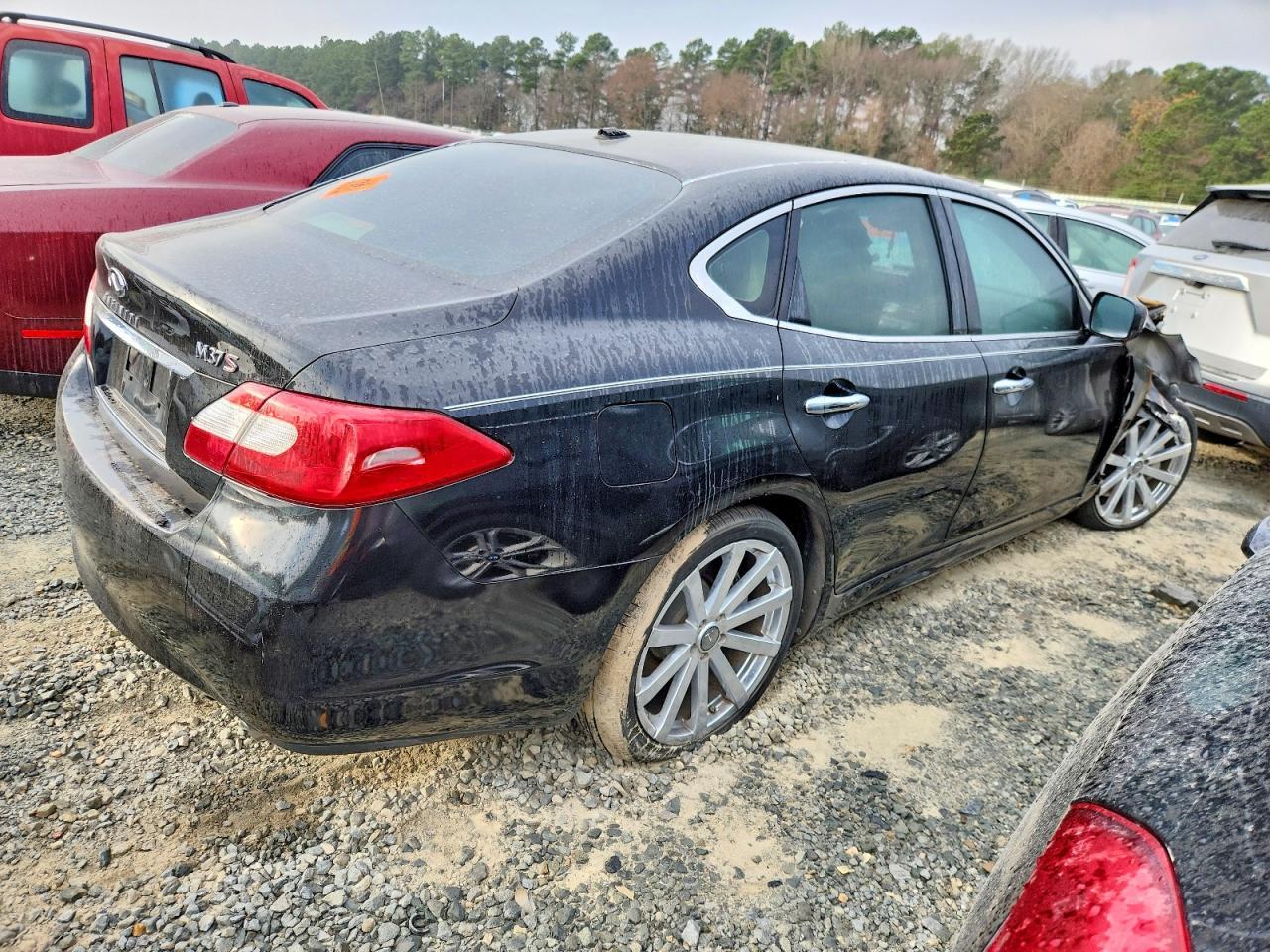 2011 Infiniti M37 Base - Image 3