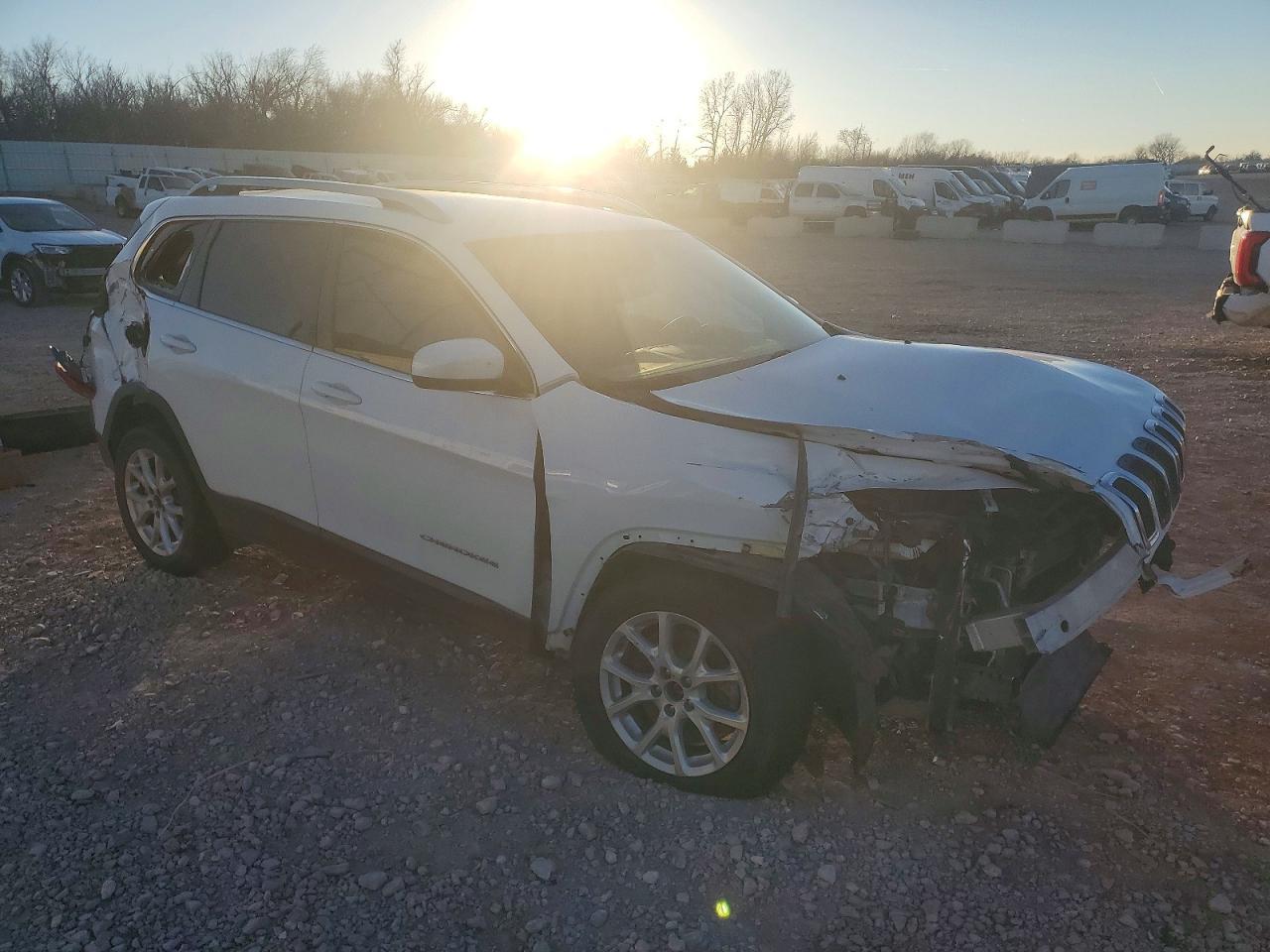 2018 Jeep Cherokee Latitude - Фото 4