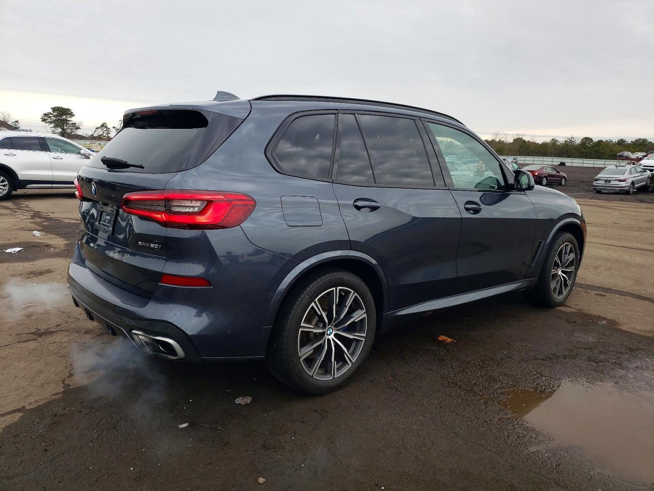 2019 BMW X5 xDrive50I - Фото 3