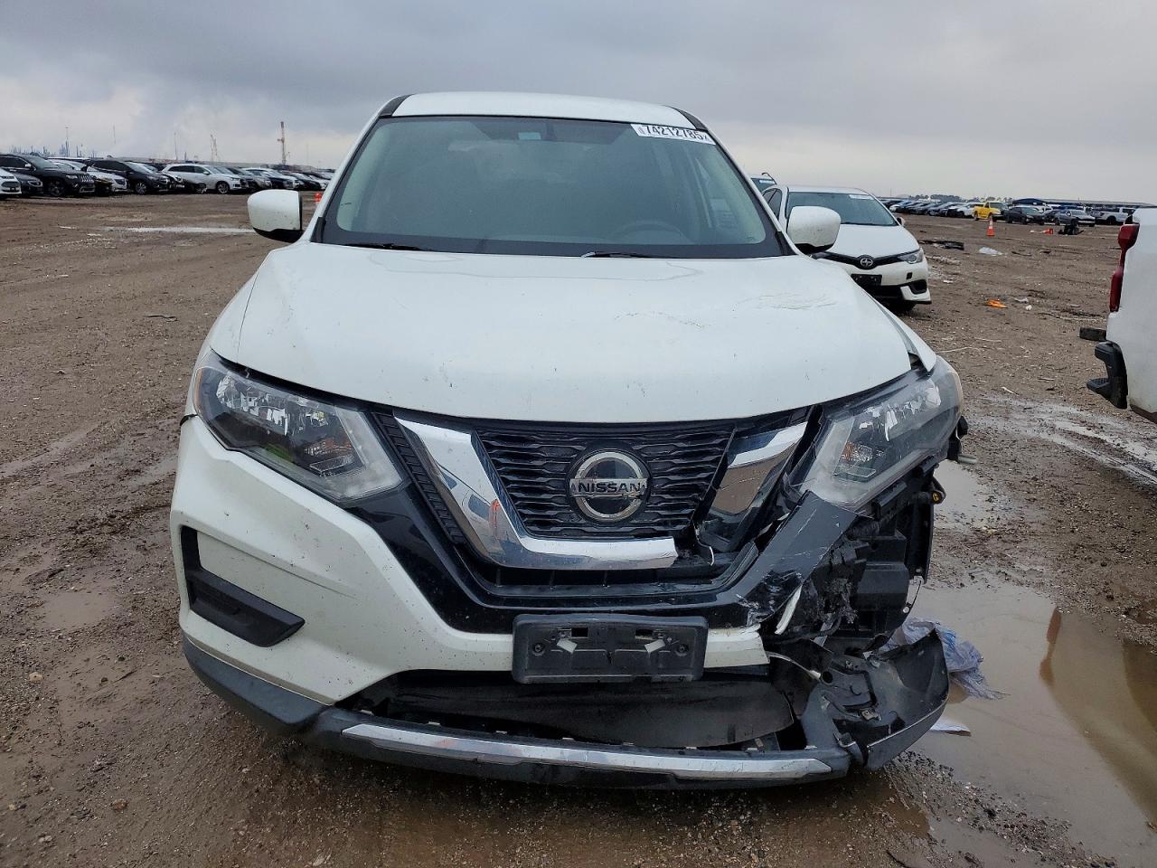 2018 Nissan Rogue S - Фото 5