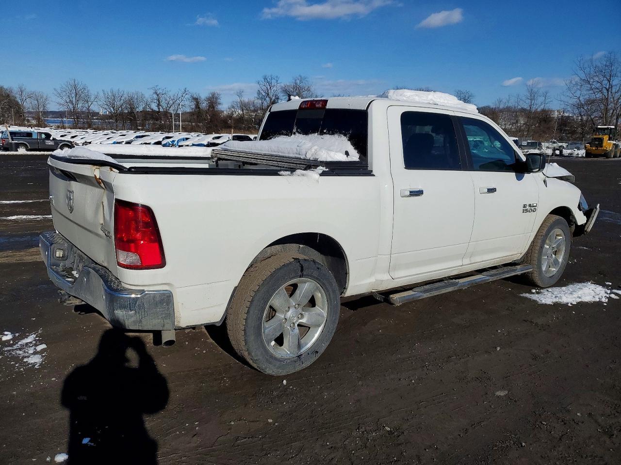 2018 Ram 1500 Slt - Image 3