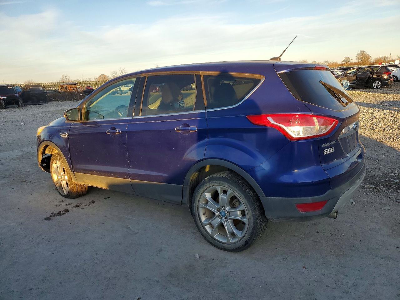 2013 Ford Escape Sel - Фото 2