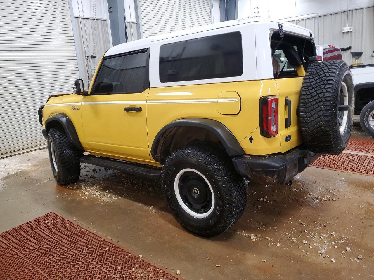 2024 Ford Bronco Heritage Limited - Image 2
