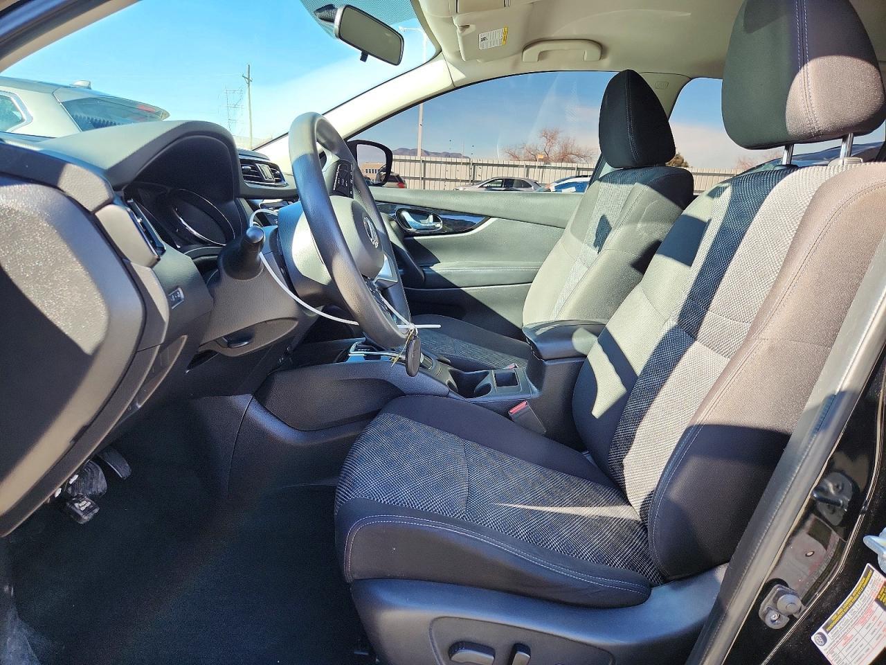 2017 Nissan Rogue Sport S - Фото 7