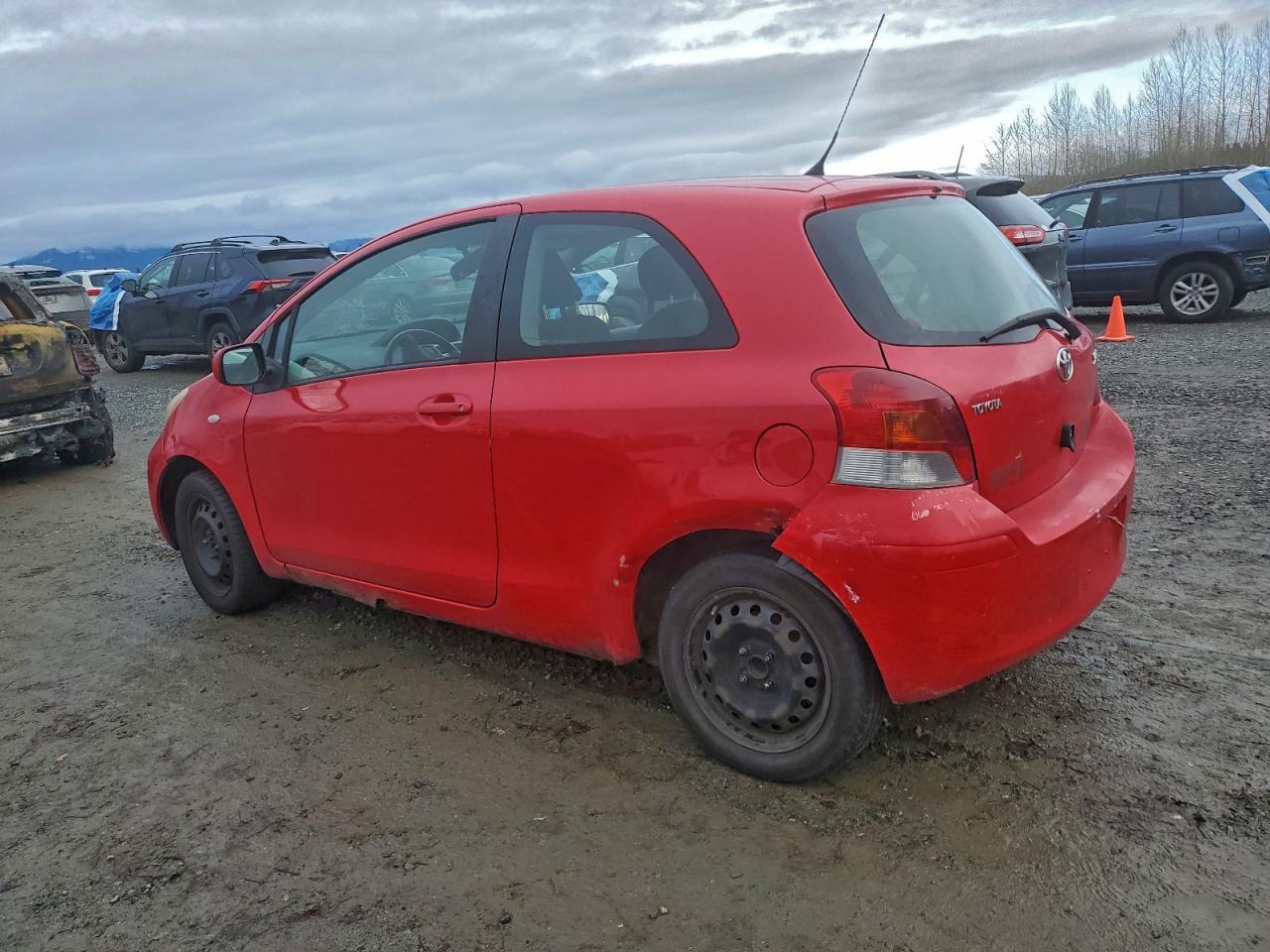 2009 Toyota Yaris - Фото 2