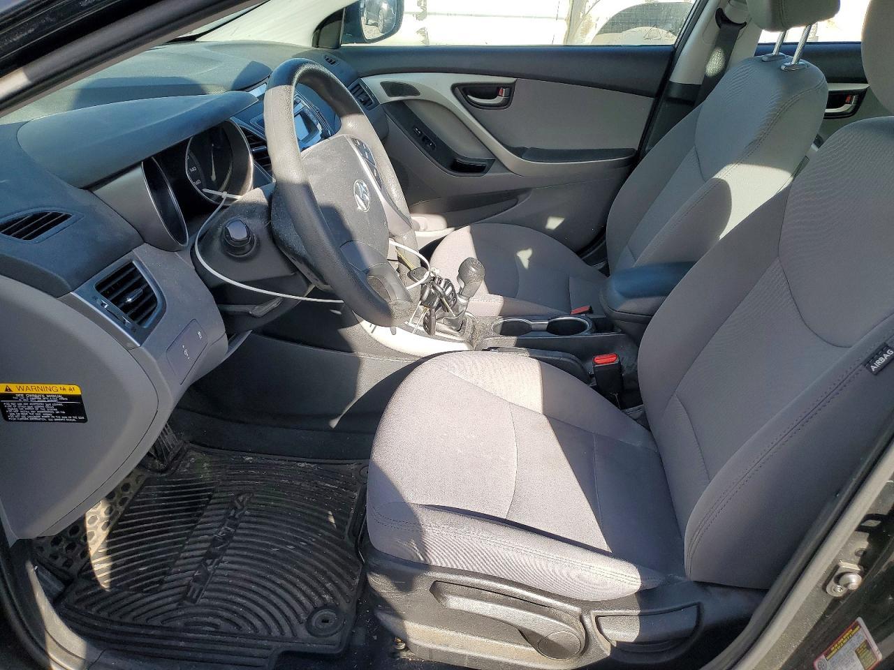 2015 Hyundai Elantra Se - Фото 7