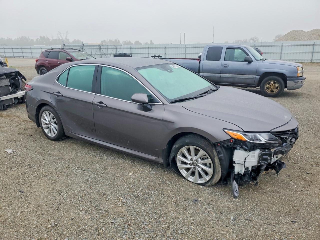 2024 Toyota Camry Le - Фото 4