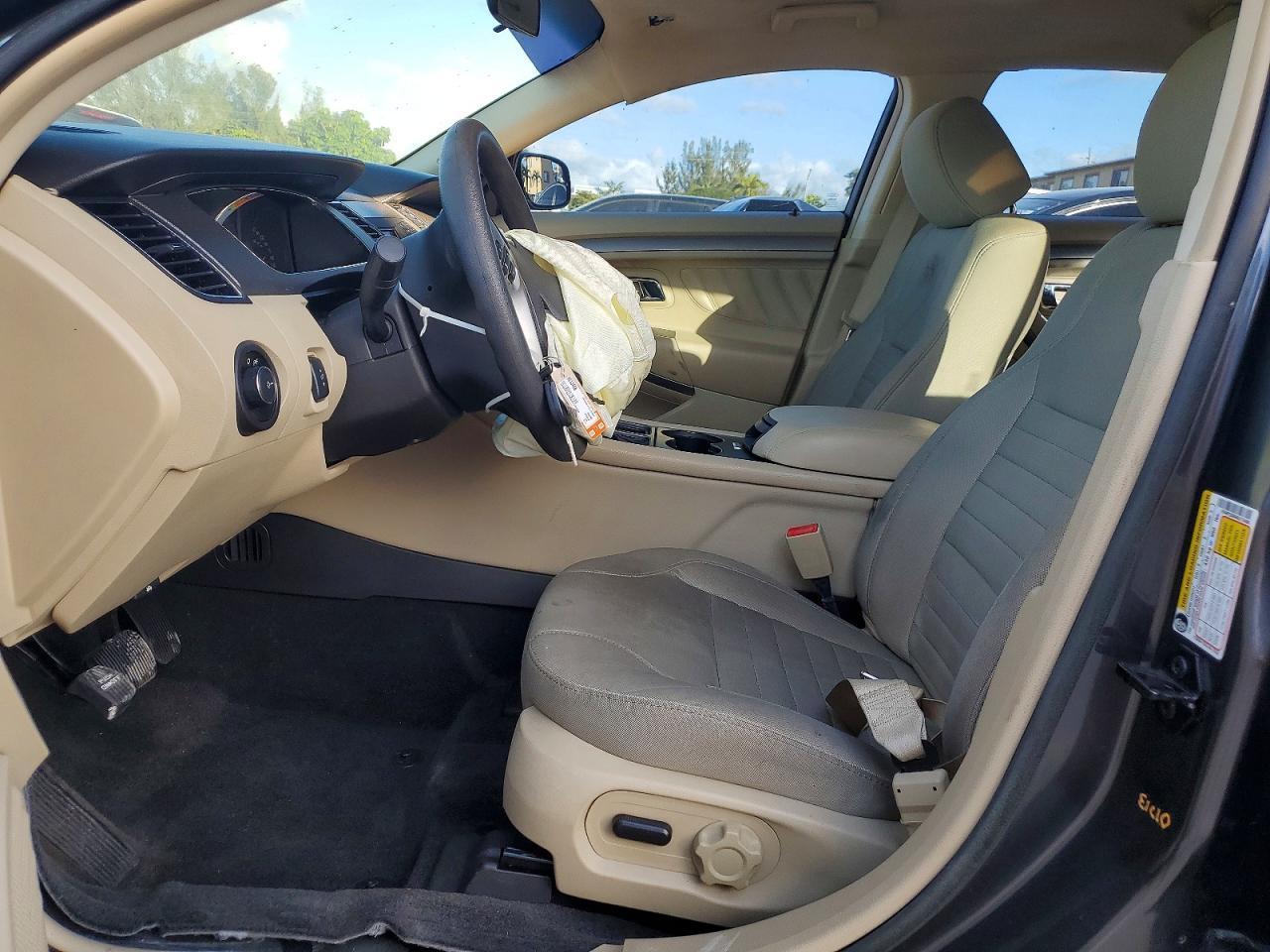 2017 Ford Taurus Se - Фото 7