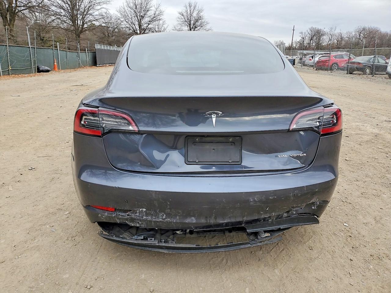 2021 Tesla Model 3 - Фото 6