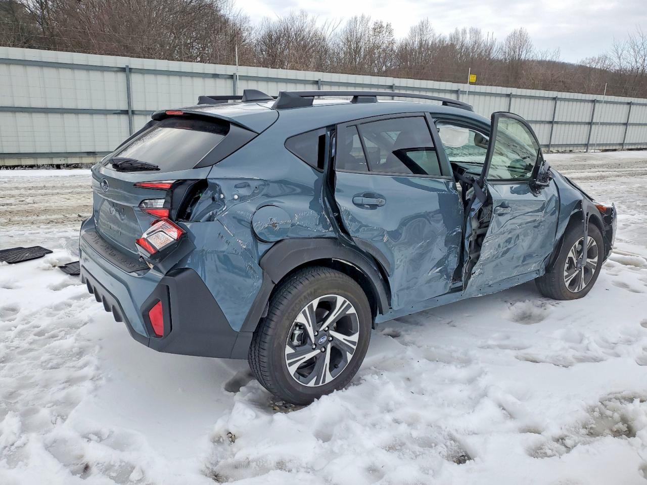 2025 Subaru Crosstrek Premium - Image 3