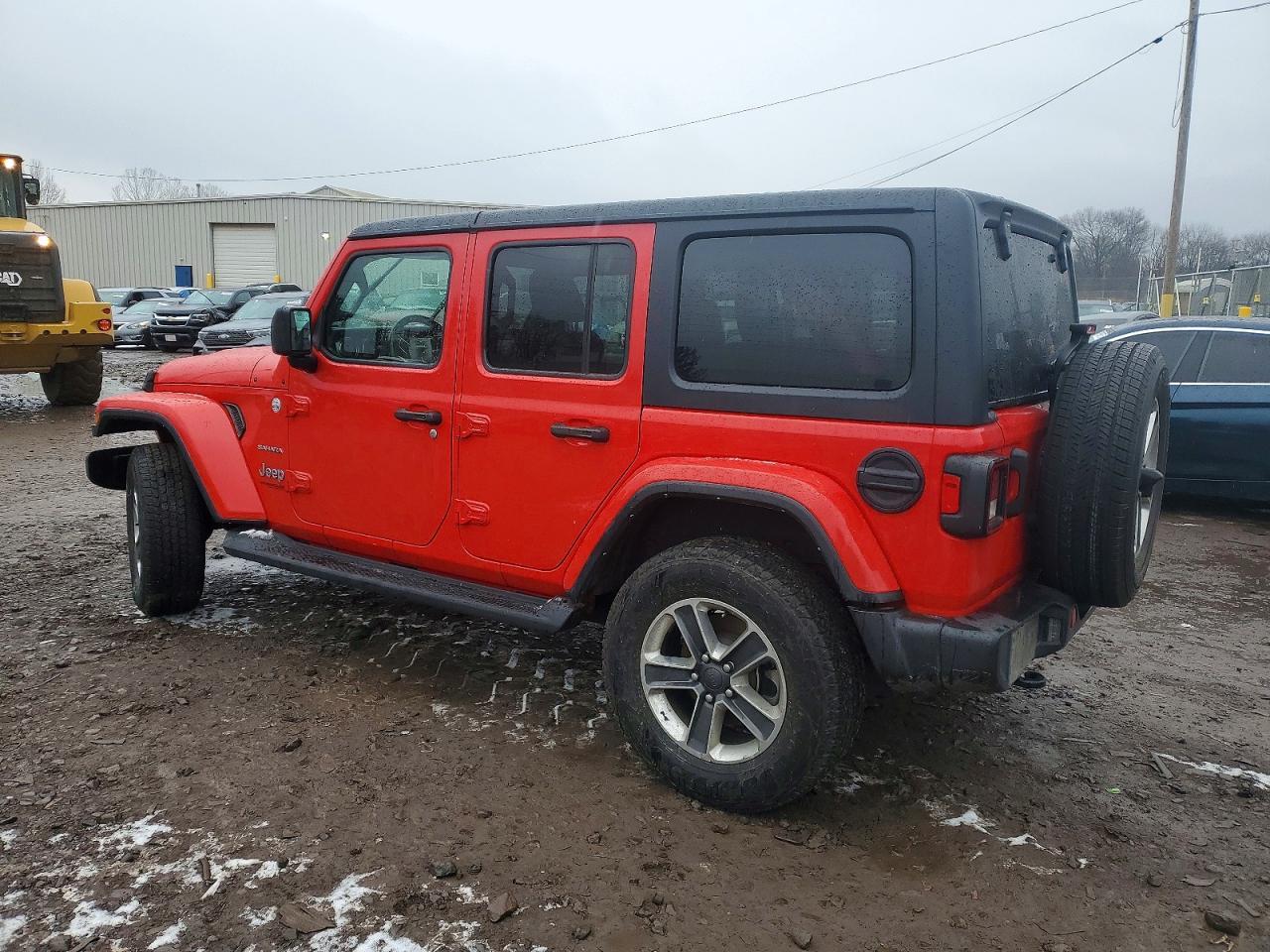 2022 Jeep Wrangler Unlimited Sahara - Фото 2