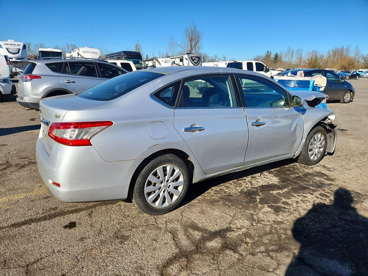 2015 Nissan Sentra S - Фото 3