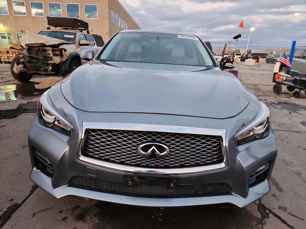 2014 Infiniti Q50 Hybrid Sport - Image 5