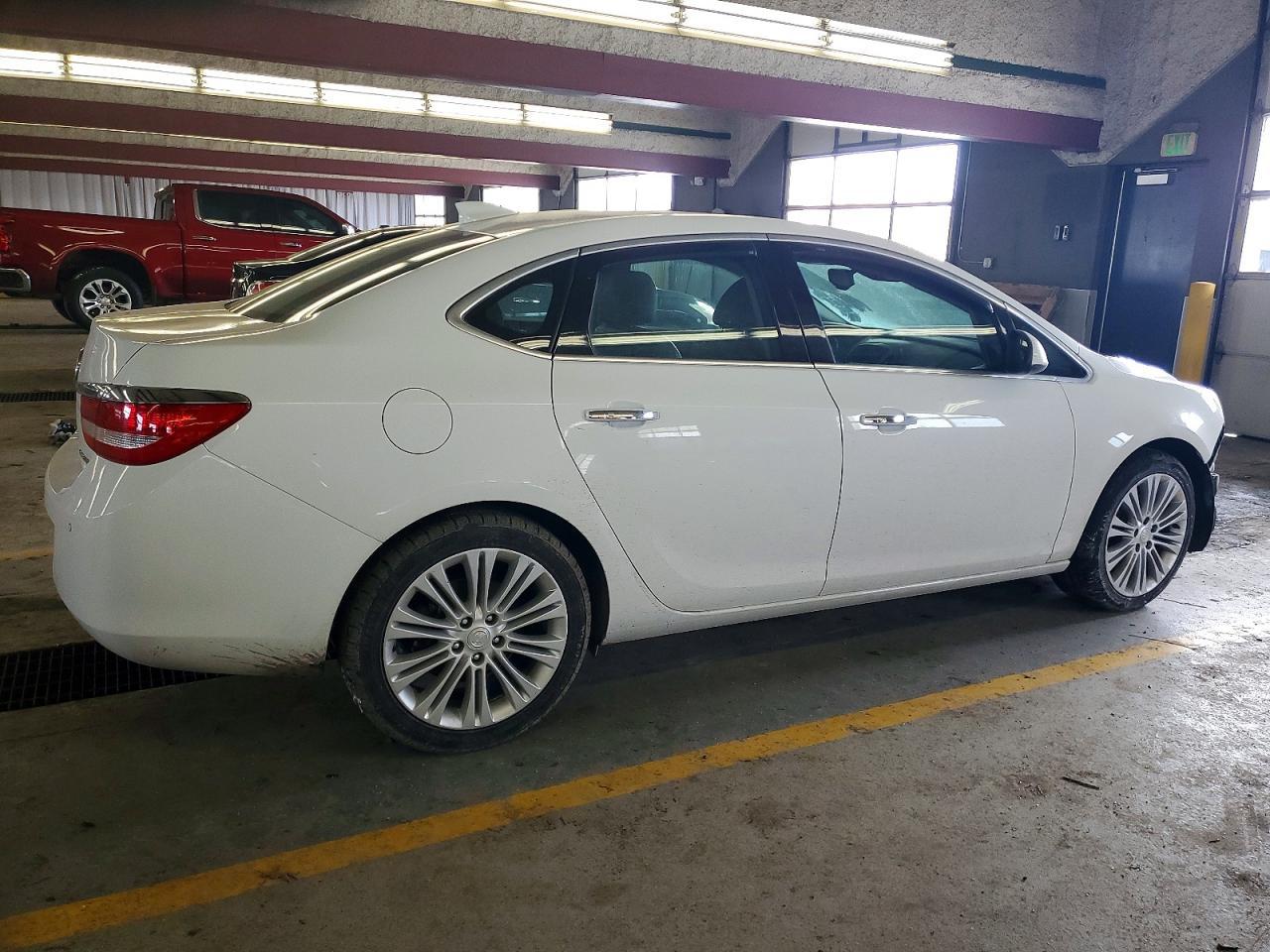 2015 Buick Verano - Фото 3