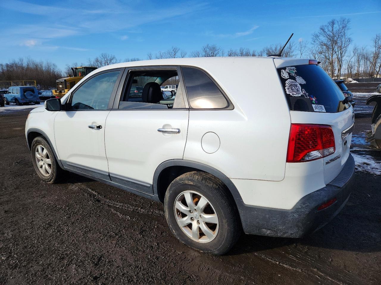 2013 Kia Sorento Lx - Фото 2