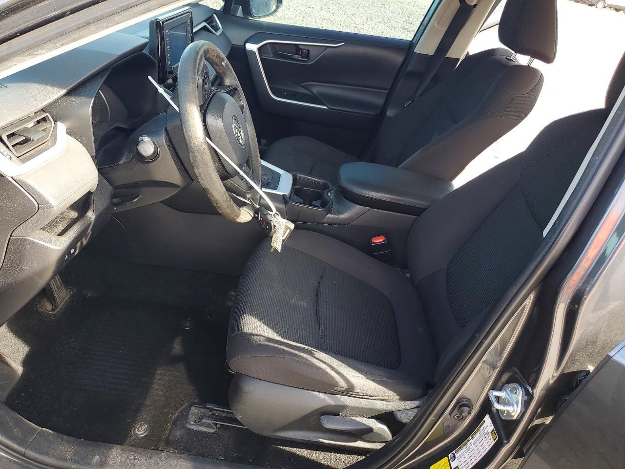 2021 Toyota Rav4 Le - Фото 7