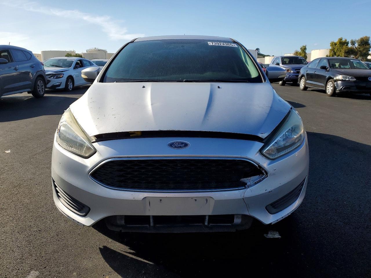 2015 Ford Focus Se - Image 5