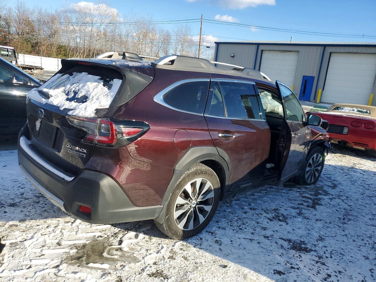2023 Subaru Outback Touring - Фото 3