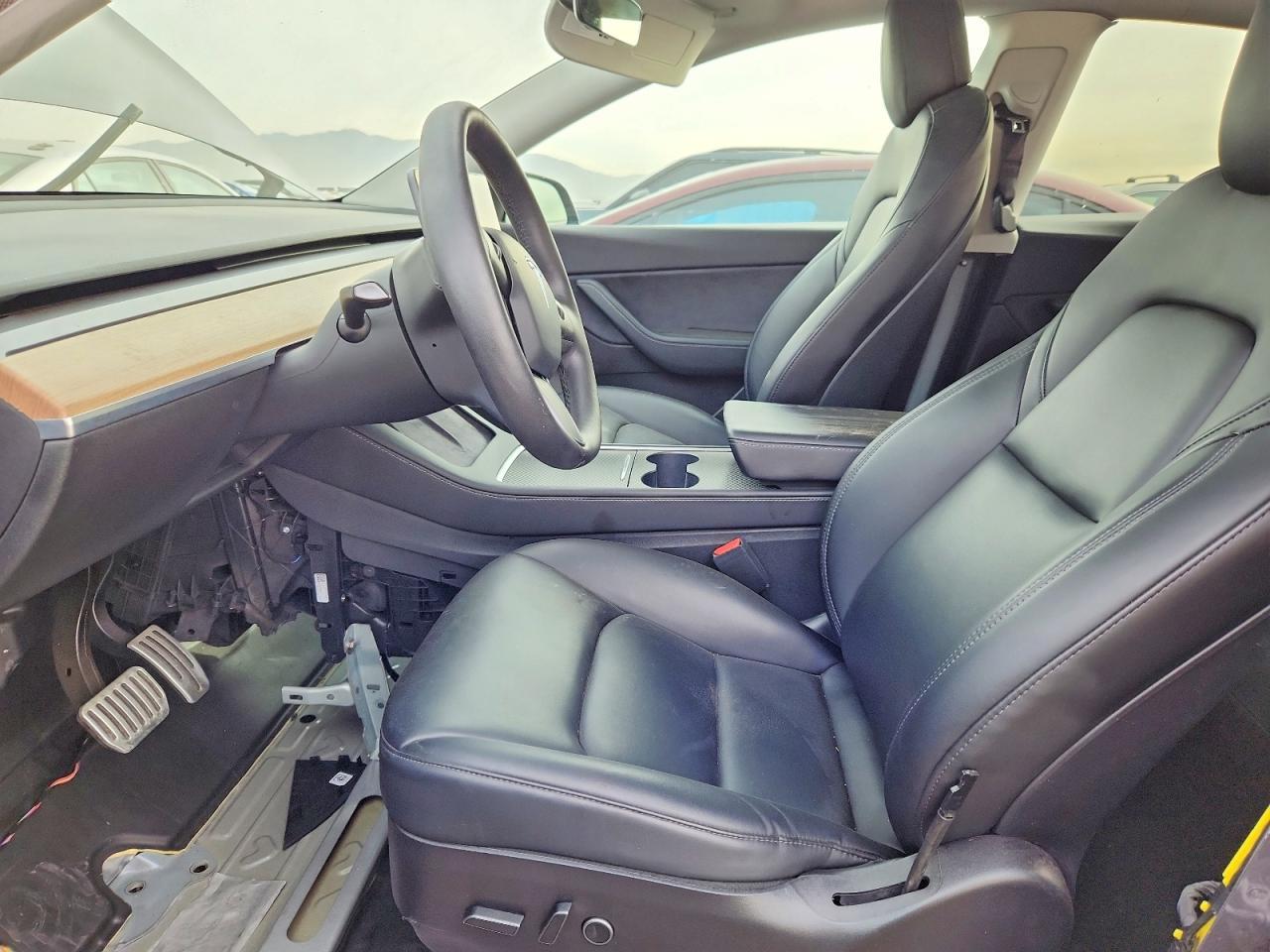2021 Tesla Model Y - Image 7