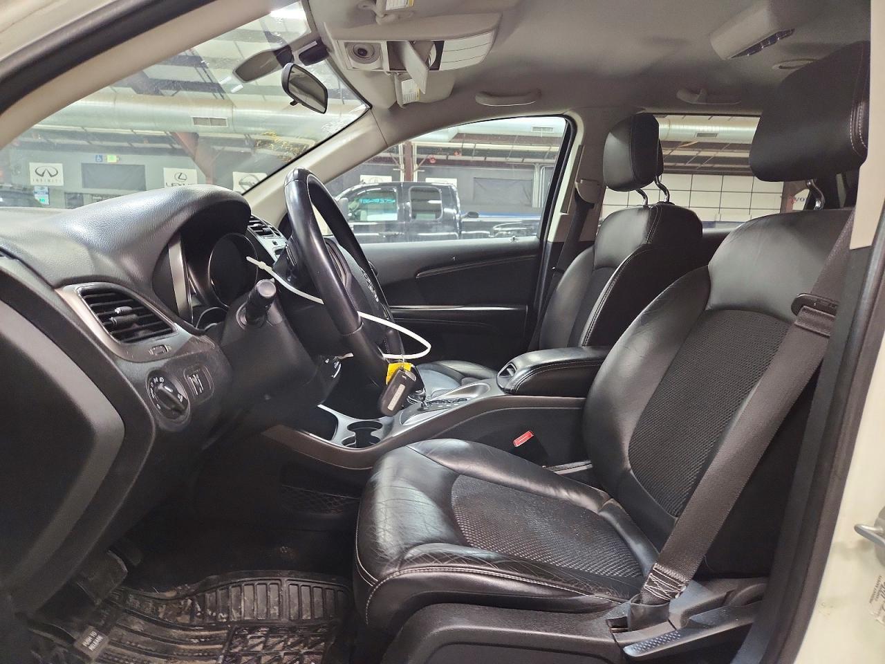 2018 Dodge Journey Crossroad - Image 7