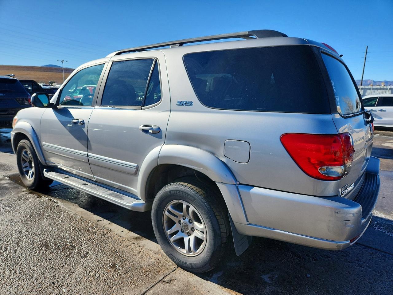 2005 Toyota Sequoia Sr5 - Фото 2