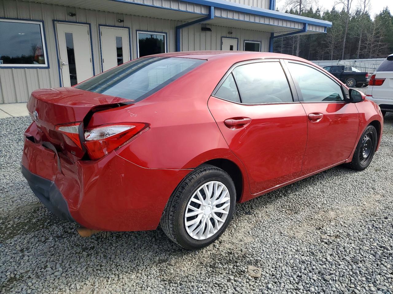 2015 Toyota Corolla - Фото 3