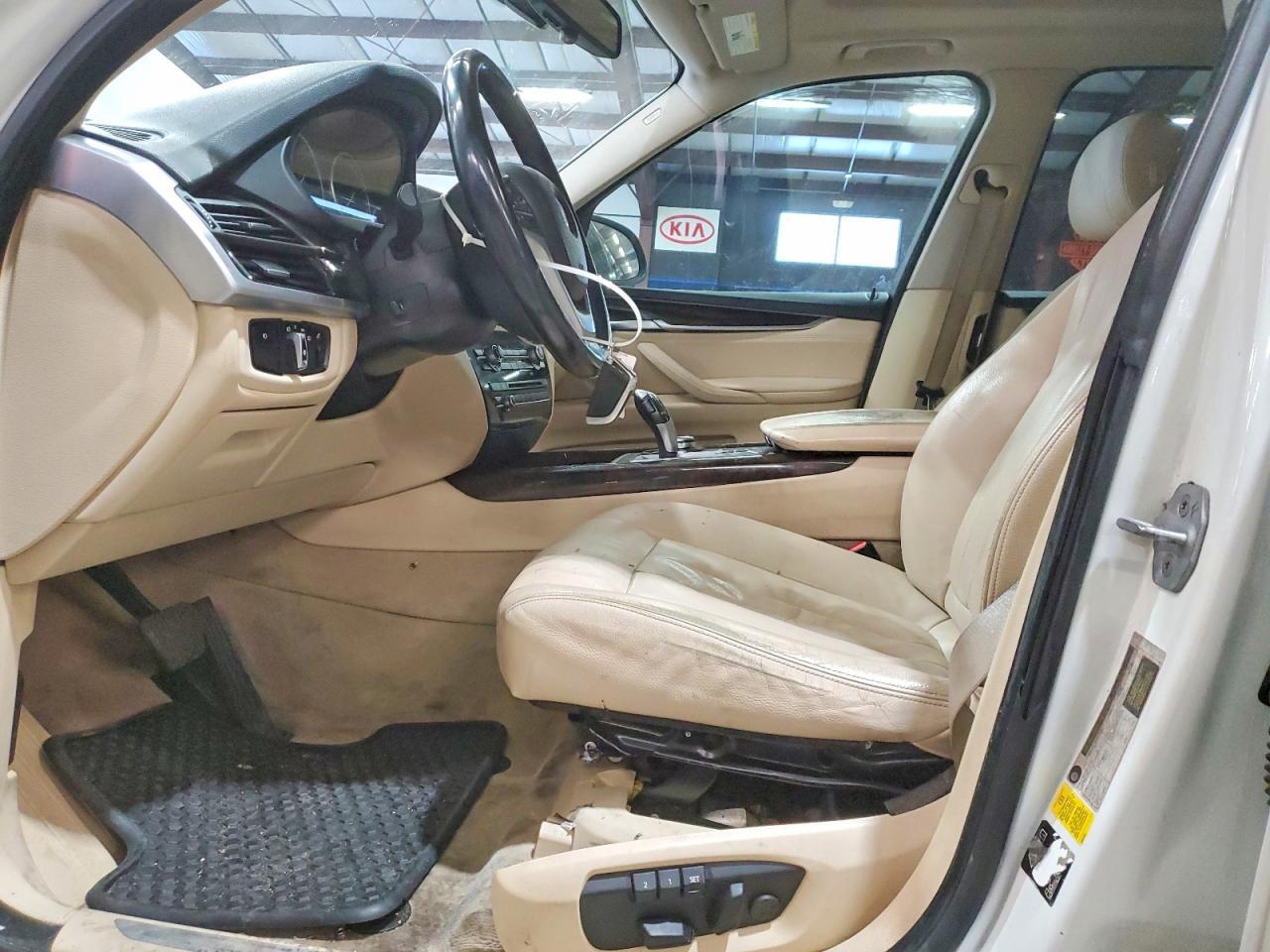 2015 BMW X5 xDrive35I - Фото 7